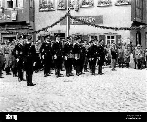 schutzstaffel translation